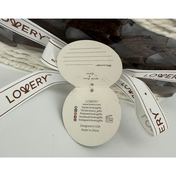 New 8 Piece Lovery Vanilla Coconut Deluxe Bath And Body Spa Set with Basket - Picture 5 of 11